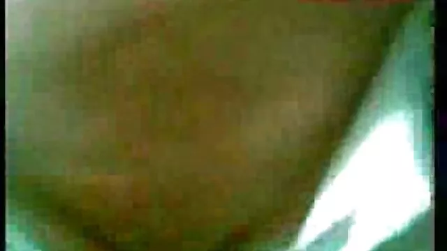 Ragazza galya scopata da film porno scaricabili Vitya sul divano