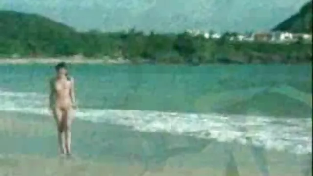 Fratello porno italiano download girato come sua sorella, si masturba il cazzo del suo fidanzato