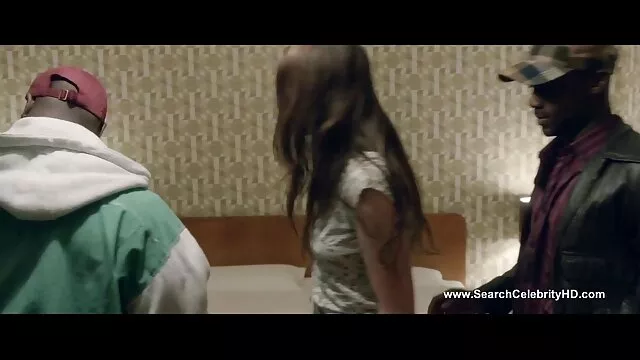 Bambini con una video porno italiani gratis da scaricare bella figura, accarezzando L.