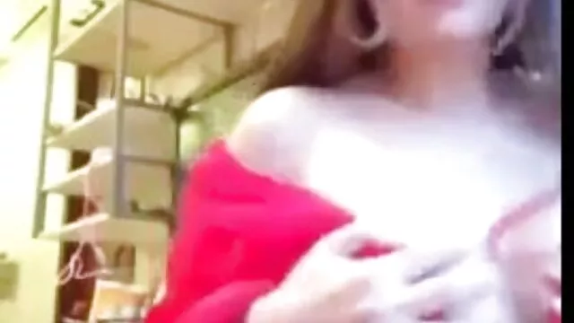 Bruna ragazza, film porno italiani da scaricare accarezzare il mio corpo la sua bella