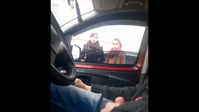 Non c'è da stupirsi oggi pollo ha un sesso da sogno, ha solo aspettare fino a quando il marito fuori dal lavoro, andare a lavorare e subito chiamato per la padrona film porno scaricabili