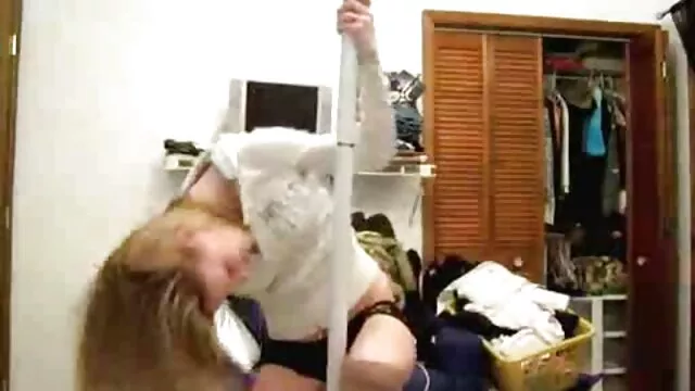 Ragazzo bloccato video porno italiani gratis da scaricare cazzo il suo enorme in una ragazza in calze